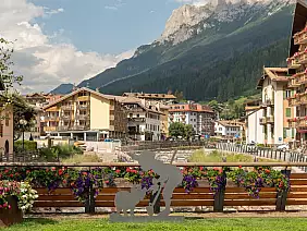 summer,view,on,moena,village,in,valley,di,fassa,,trentina,