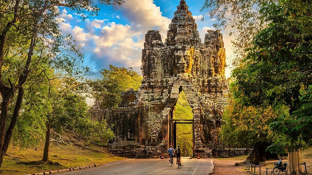 vietnam, cambogia e singapore: tre stati, tre modi diversi di intendere l'asia in un unico, straordinario viaggio