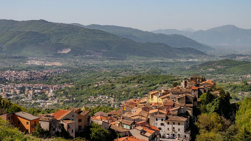la terrazza sul molise: il suo panorama è così meraviglioso che ha dato nome a questo piccolo borgo d'autore