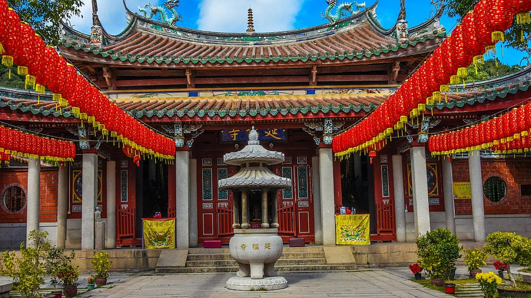 dragoni, pagode e porte monumentali: questa città viene chiamata emporio del mondo, e ha una storia tutta da raccontare