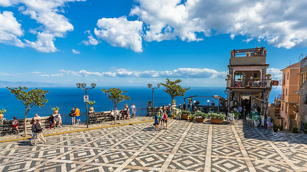 se pensavate di conoscere tutta la sicilia, vi serviranno altri 10 giorni per visitare i suoi angoli più iconici e a tratti meno conosciuti