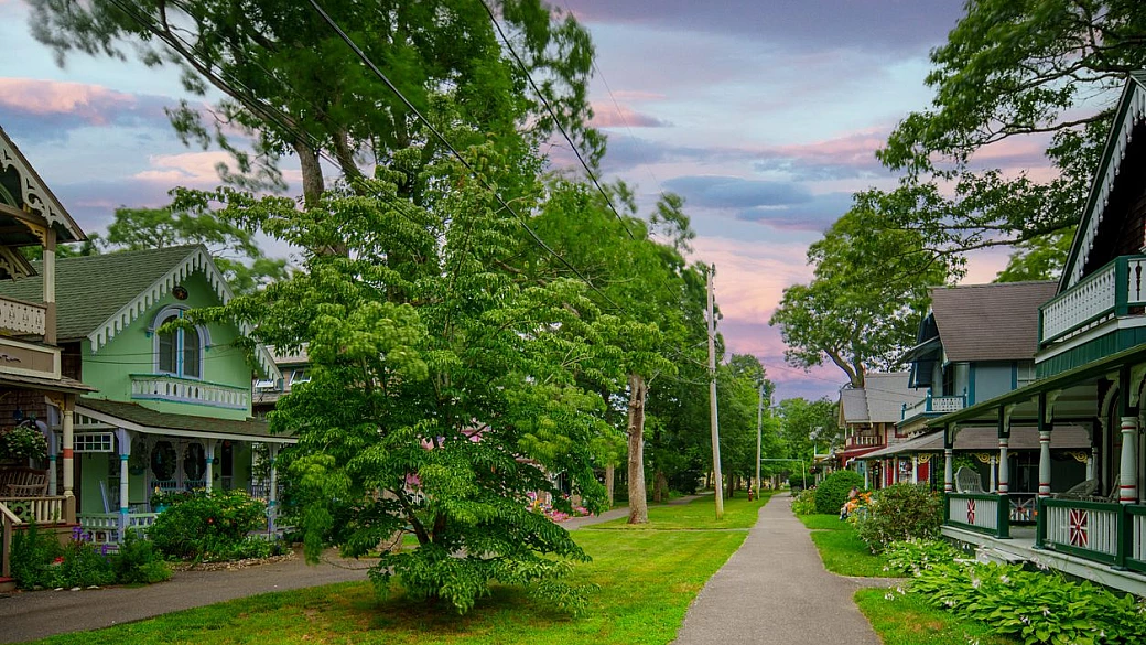 un angolo di paradiso sospeso tra le onde dell'oceano: da 150 anni è lei la piccola isola più esclusiva al mondo