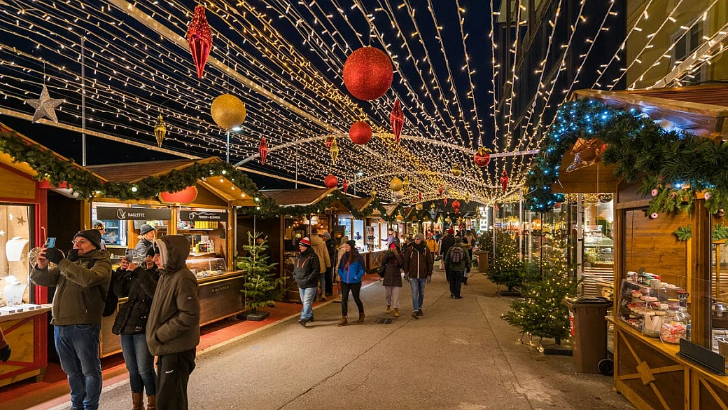 mercatini di natale in trentino 2025-2026: i 5 da non perdere assolutamente