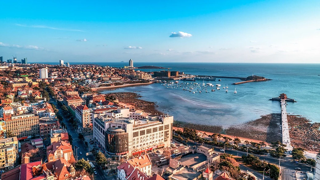 3000 abitanti e altrettante palme: ecco chi sono i primi al mondo a festeggiare capodanno