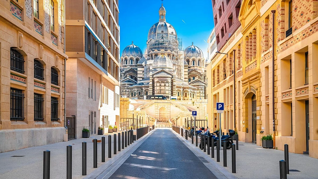 È la città di mare simbolo della francia: cosa vedere a marsiglia in 2 giorni