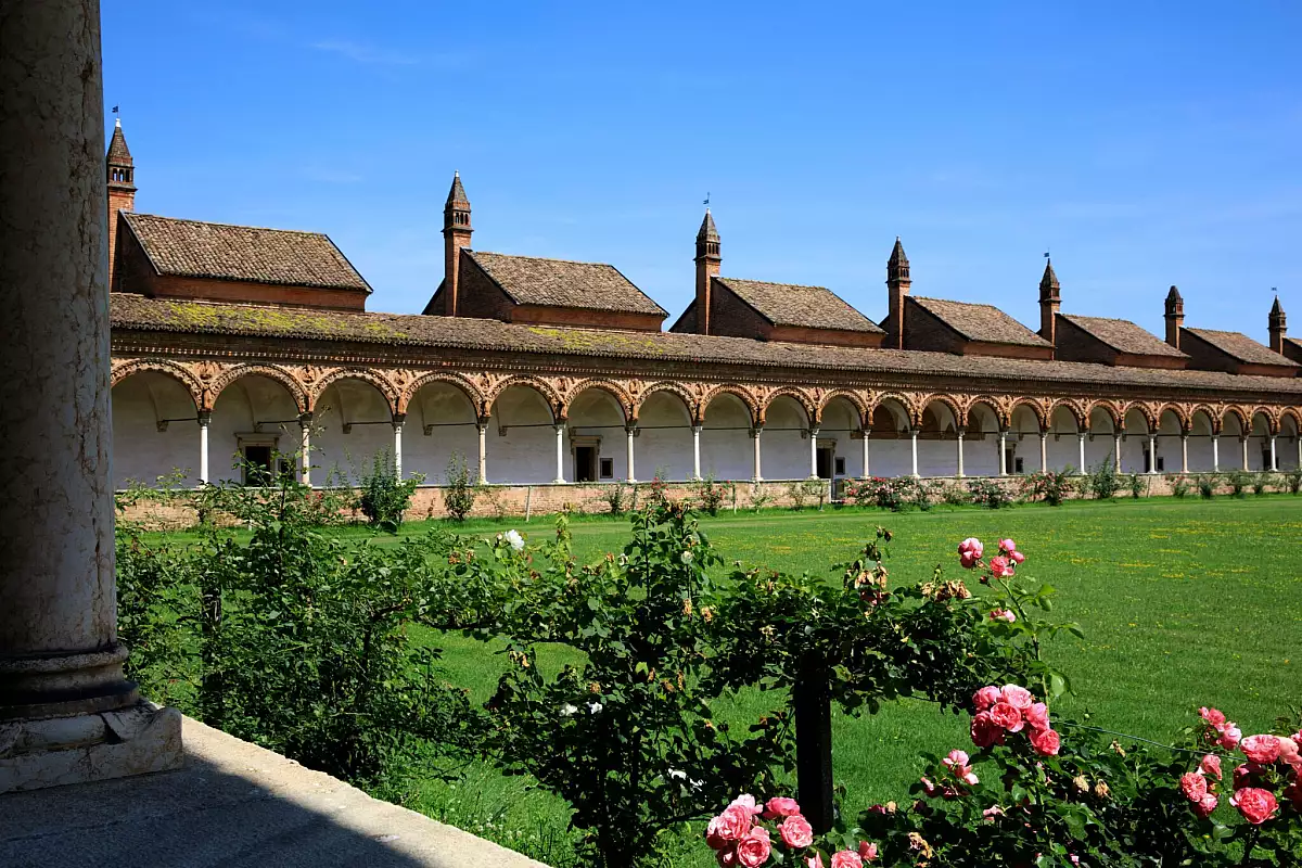 chiostro certosa di pavia