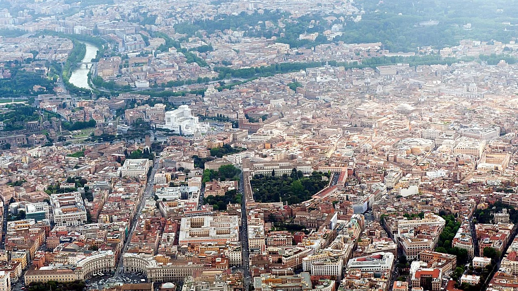 la rivincita della roma popolare: ecco come una scuola di quartiere è diventata il faro di centocelle
