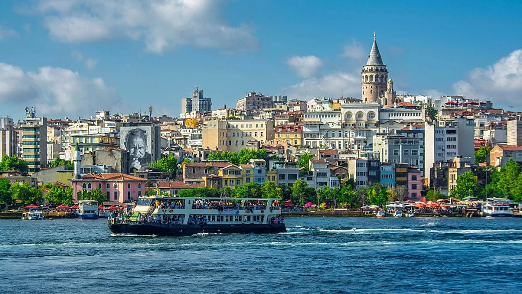 5 giorni a istanbul: cosa vedere, come muoversi e qualche consiglio utile per godersi la città dei 2 continenti