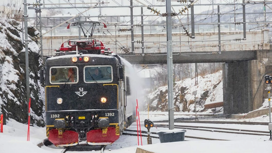 18 ore su un treno per scoprire i ghiacci del nord: il narvik night è il viaggio più estremo della scandinavia