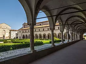 san benedetto po_124107406