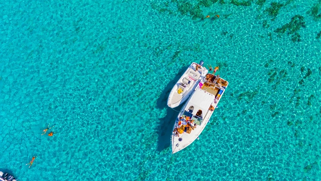 tour isole egadi, guida completa ai giri in barca a favignana