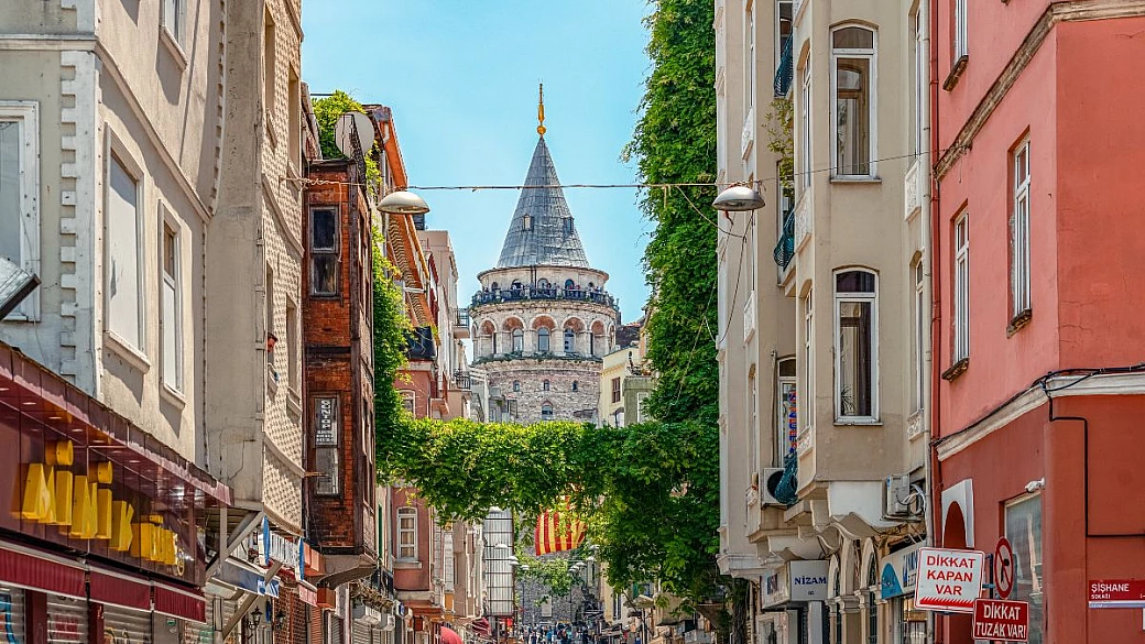 nel cuore di istanbul c'è un pezzo di... genova: ecco cos'è che unisce due delle più belle città del mediterraneo