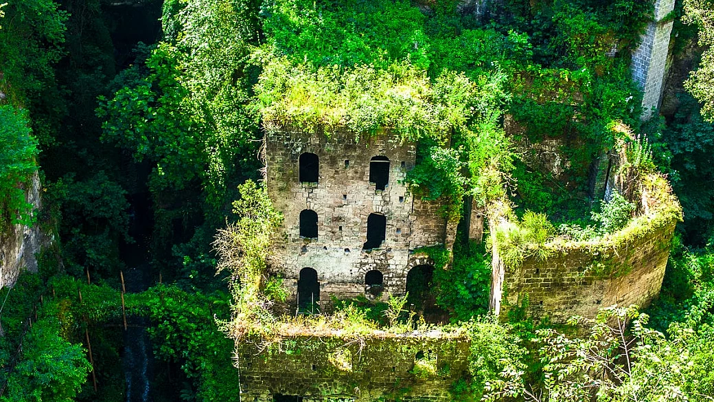 tra antichi mulini e una natura selvaggia, alla scoperta di un luogo fuori dal tempo nel cuore della campania