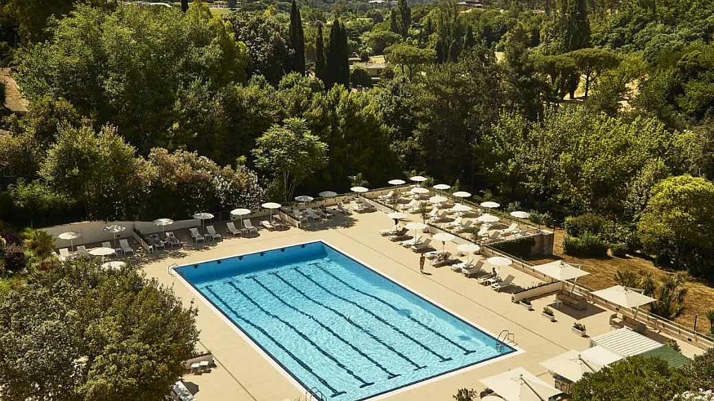 tra natura, benessere e design: il tuo urban resort a roma