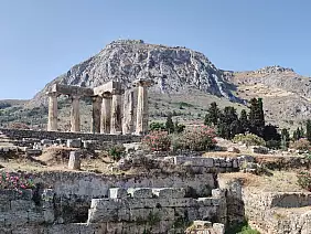 8_corinto_antica_e_acrocorinto