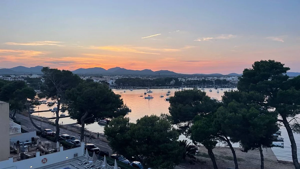 mangiare, bere e godersi le spiagge più belle: ecco cosa fare a palma di maiorca in 2 giorni