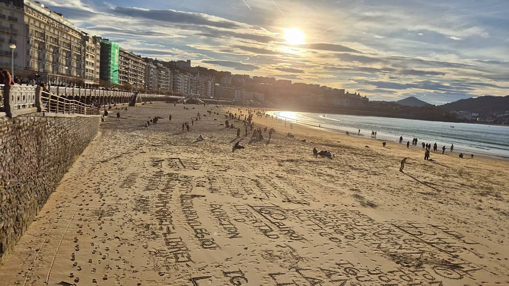 niente sombreri e movida sfrenata: la spagna del nord si scopre tra scogliere spettacolari e paesini da cartolina