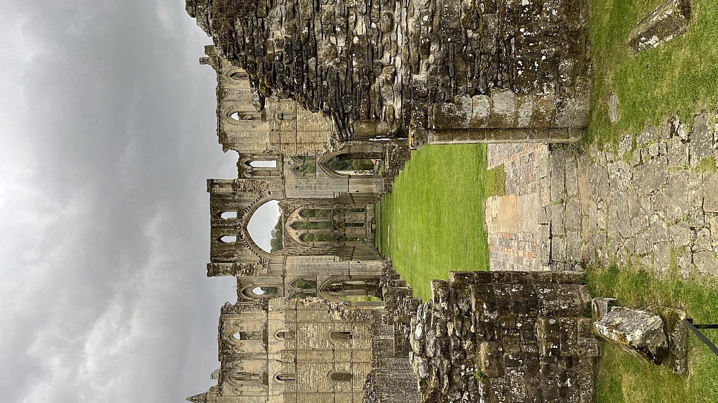 5 giorni nello yorkshire per scoprire la vera gran bretagna tra tè, castelli e abbazie