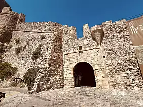 porta_di_monemvasia