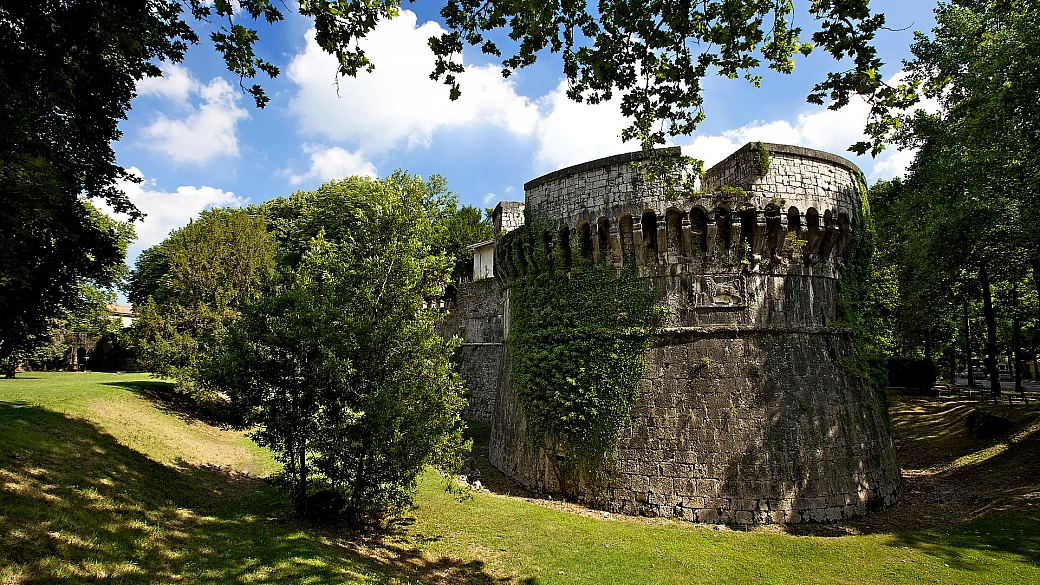 gradisca d'isonzo, il borgo raffinato vista fiume del friuli venezia giulia