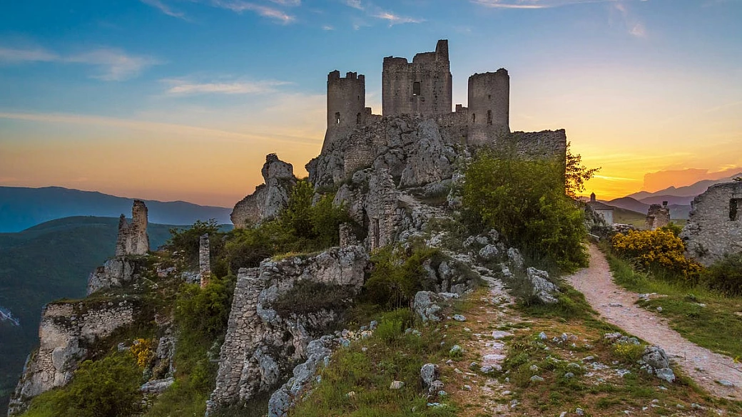 relax, cultura e tanto buon cibo: l'itinerario giusto per vivere l'abruzzo in 7 giorni