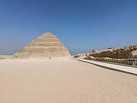3_saqqara