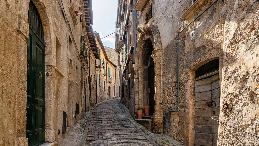 È il posto perfetto da visitare a novembre: qui un mondo di sapori ti coccolerà tra vicoli di meraviglia