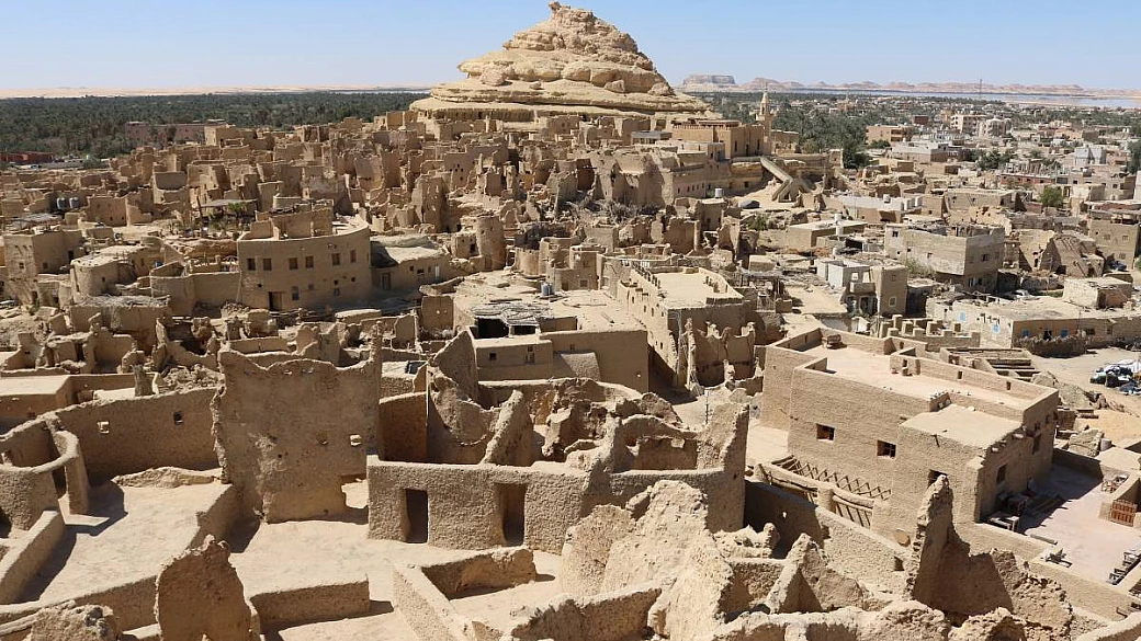 l'egitto che nessuno sceglie di visitare è il luogo dove ripercorrere le orme di alessandro il grande