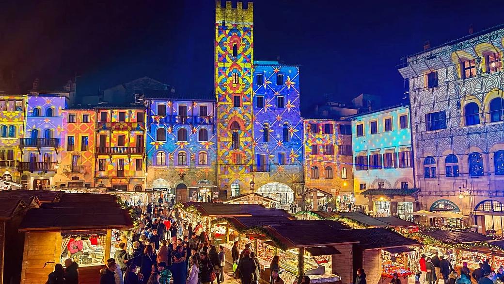 mercatini di natale arezzo 2025: date, orari e programmi