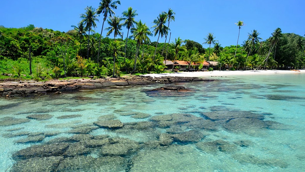 un paradiso incontaminato e di tranquillità: in thailandia hanno appena eletto la spiaggia più bella dell'asia