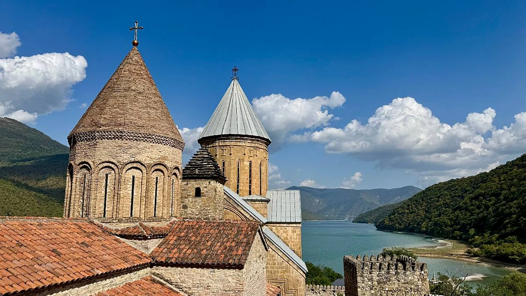 viaggio in georgia, fra antiche tradizioni e sapori autentici