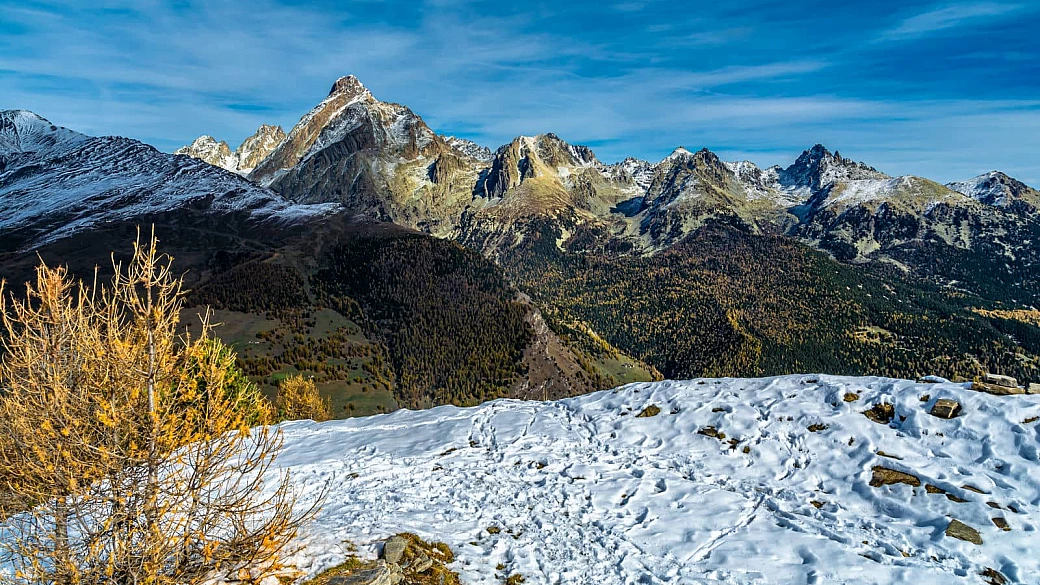 la piccola occitania d'italia è la valle verde dove il piemonte mostra il suo lato più internazionale