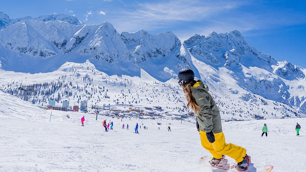 tg del turismo: notizie da passo del tonale, jesi, firenze e siena
