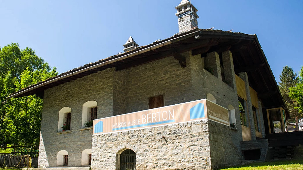 tg del turismo: notizie da la thuile, asti, vezzolano e pozzoleone