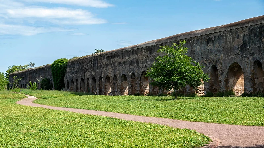 unexpected itineraries of rome - da tor fiscale al parco degli acquedotti