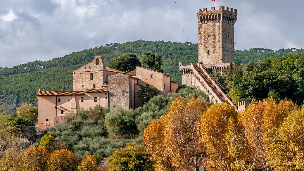 la mano di brunelleschi vive nel suo centro storico: è piccola, ma la sua è una vera bellezza d'artista
