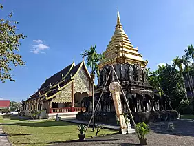 20251229_140957_wat_chiang_man