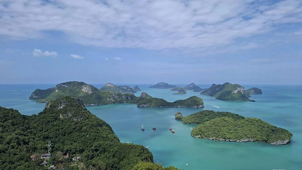 cultura e mare d'inverno: viaggio in thailandia tra templi e spiagge