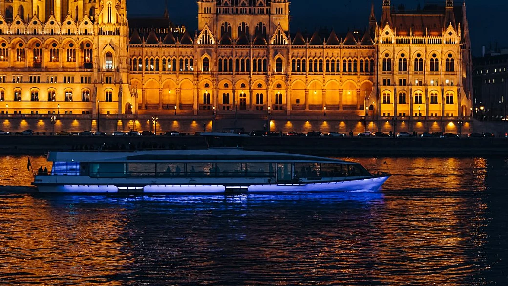 giro in battello a budapest: prezzi, durata e come prenotarlo