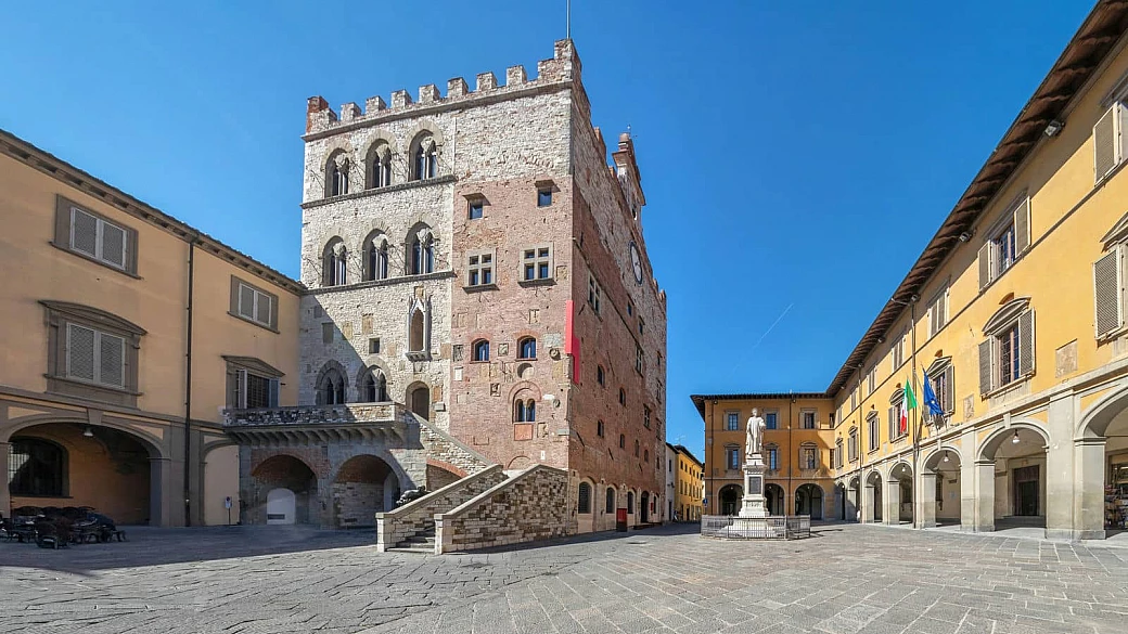 breve ma intenso viaggio alla scoperta di una delle magnifiche dimore dei medici e della storia di prato