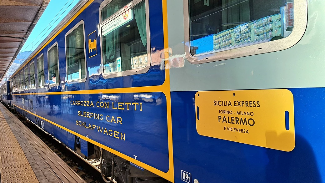 da torino a palermo con un solo treno: bastano 29 euro per prendere il sicilia express a pasqua