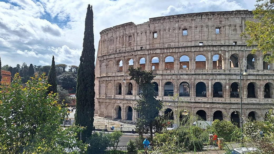 dimentica la solita roma del colosseo: ecco come trascorrere 4 giorni tra giardini proibiti e assaggi di meraviglia