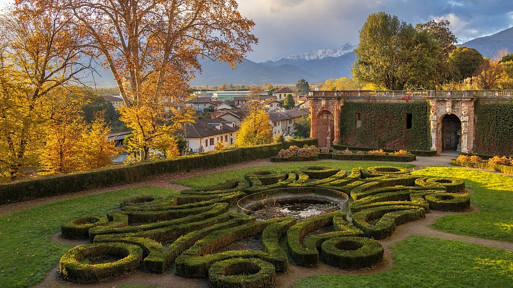 tg del turismo: notizie da afghanistan, centuripe, castello di agliè ed egitto