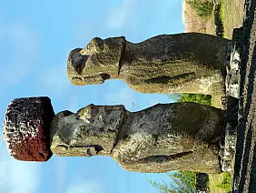 due_moai_a_tongariki