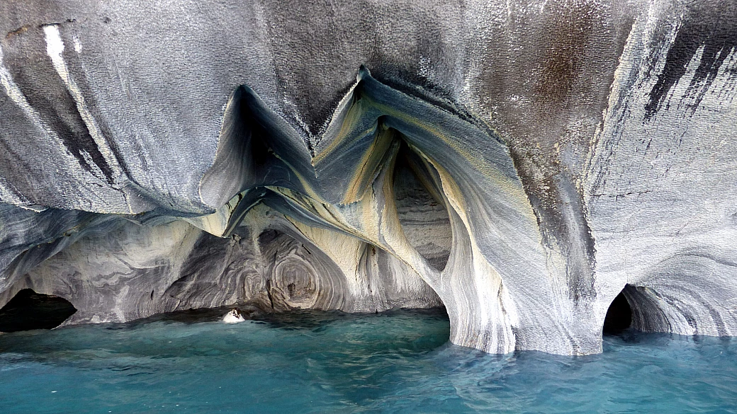 dai giganti di pietra alle vette delle ande: il mio diario nel paese più sottile e surreale del sud america