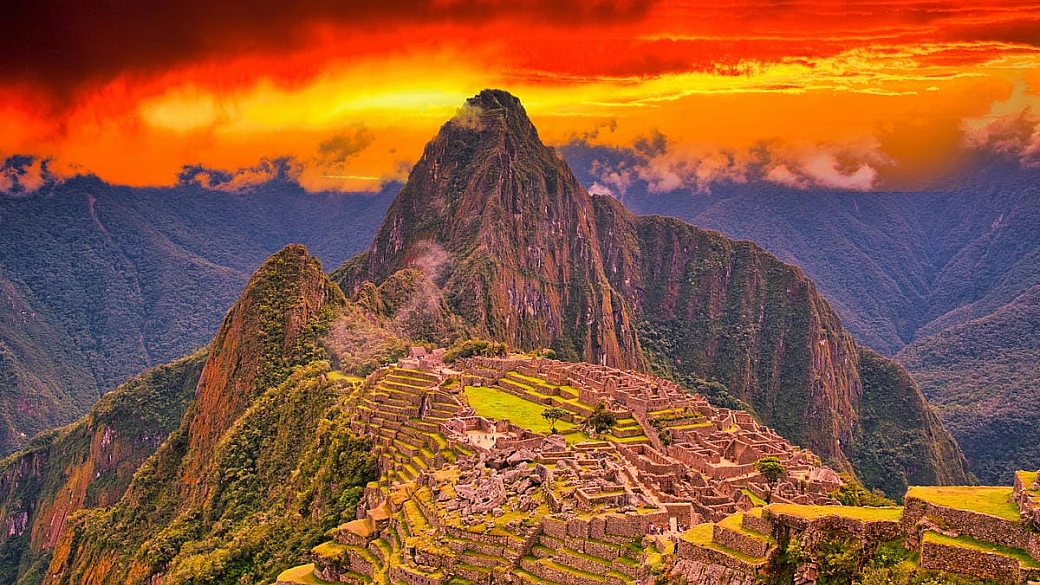 dalle montagne arcobaleno ai segreti degli incas: come vivere il sogno del perù in soli 4 giorni partendo dalla città d'oro