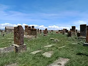 10_cimitero_noratus