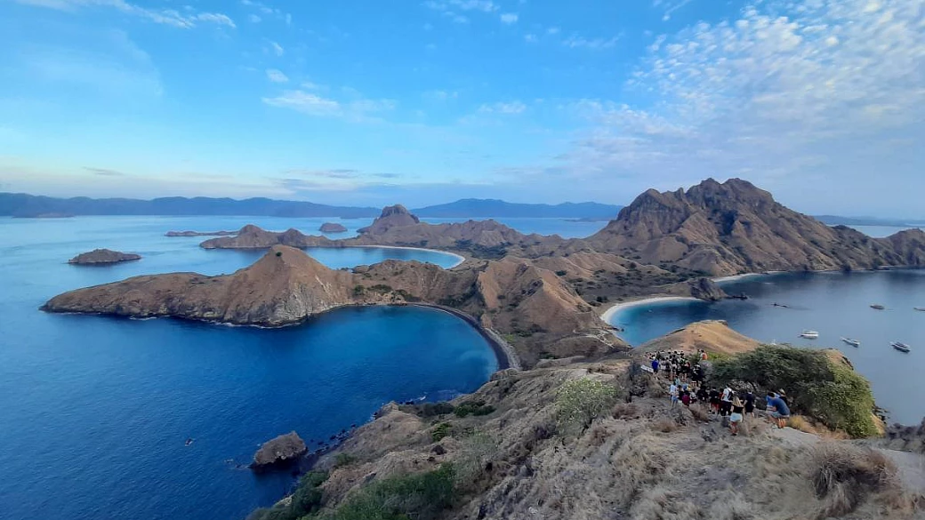 abbiamo visitato le due isole del paese che nessuno conosce, e qui abbiamo davvero conosciuto la vera essenza dell'indonesia