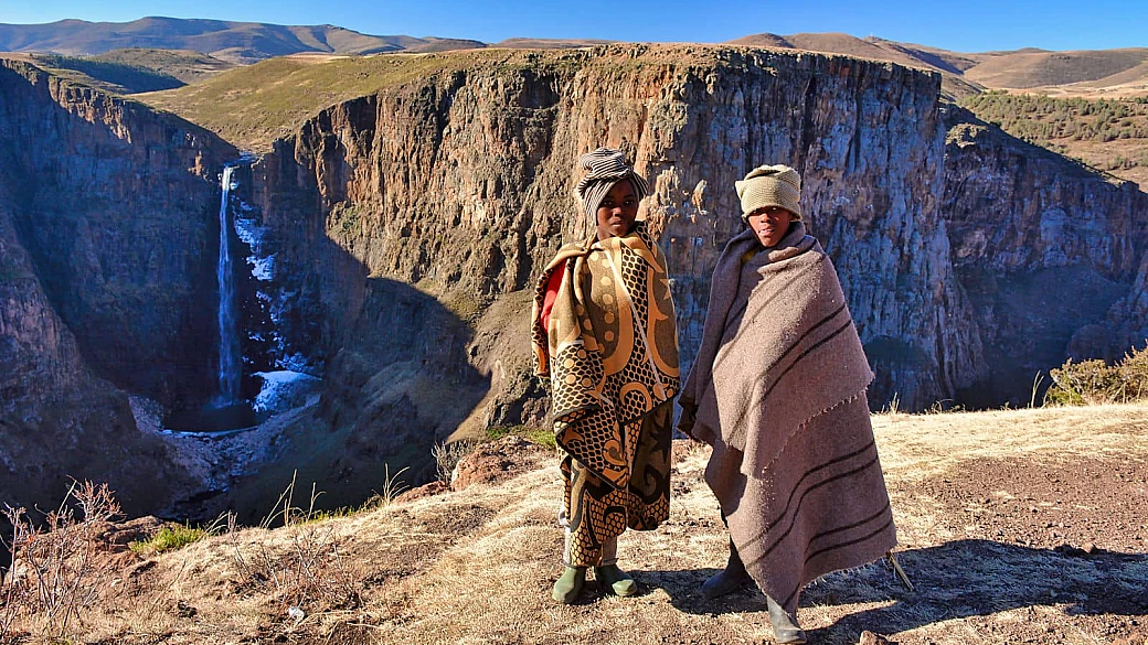 abbiamo visitato uno dei paesi più remoti dell'africa: il racconto dei nostri 4 giorni nella natura del lesotho