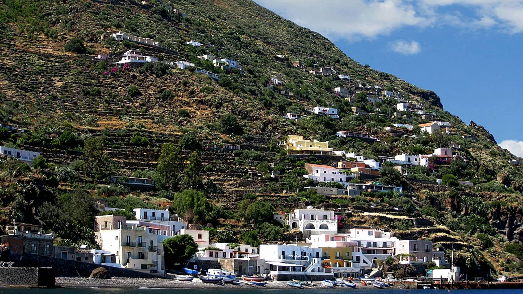 5 località meno conosciute d'italia per la tua estate fuori rotta: qui il turismo di massa non esiste